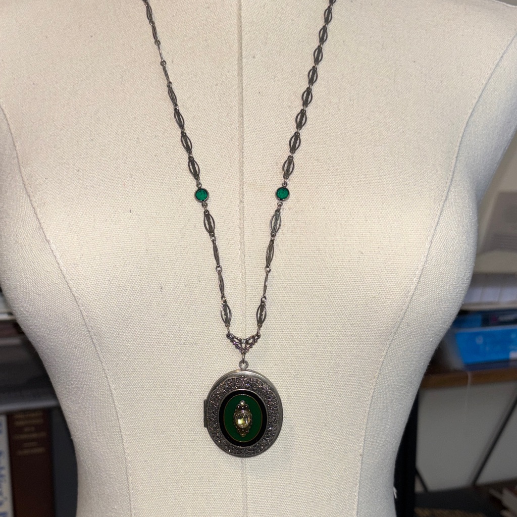 1928 Silver Locket Necklace With Green Accents 30$